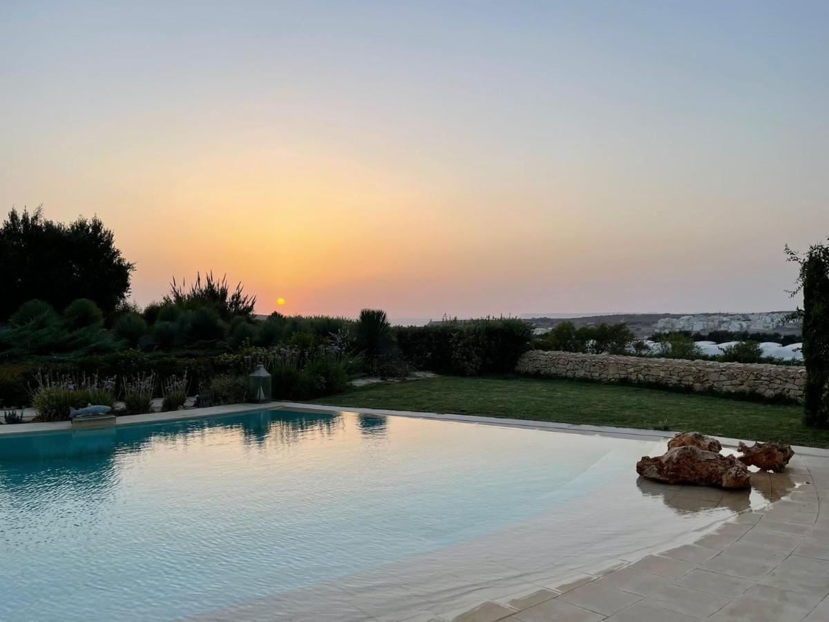 הוילה L-Imgarr Sunset Oasis מראה חיצוני תמונה