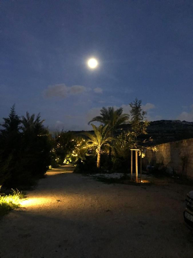 הוילה L-Imgarr Sunset Oasis מראה חיצוני תמונה